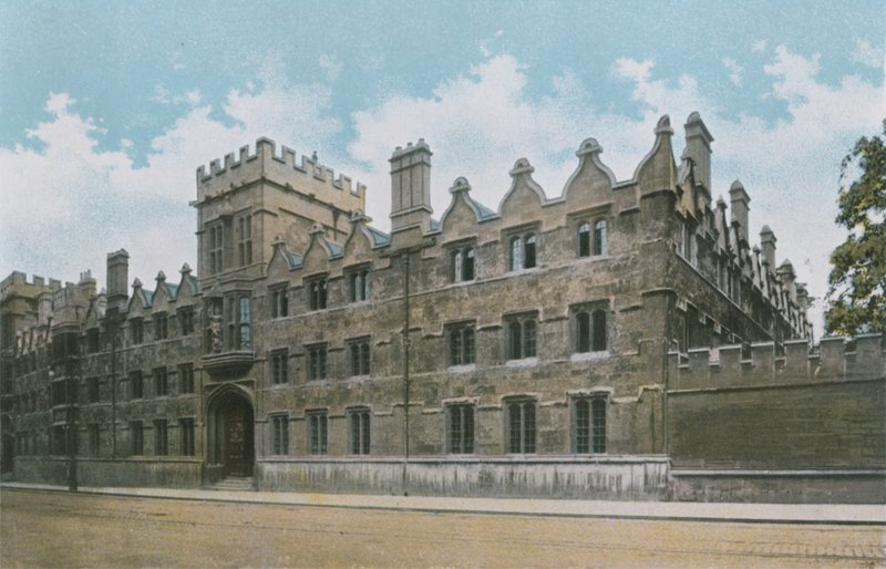 University College - English Photographer