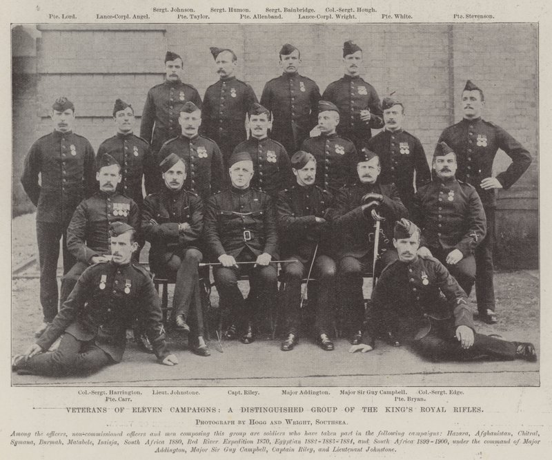 Vétérans de onze campagnes, un groupe distingué des Royal Rifles du Roi - English Photographer