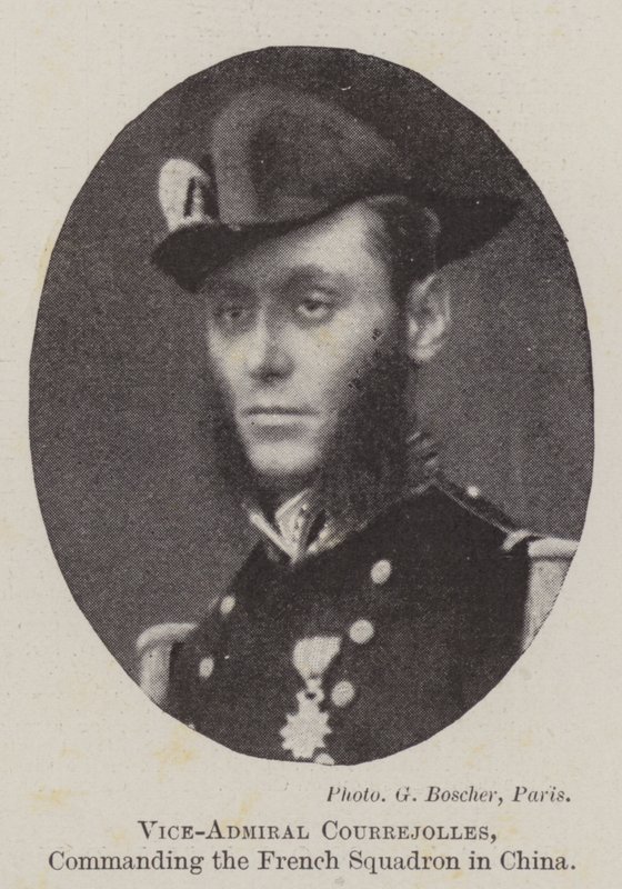 Vice-amiral Courrejolles, commandant l