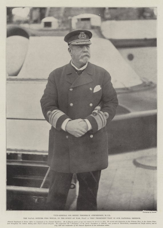 Vice-amiral Sir Henry Frederick Stephenson, KCB, l
