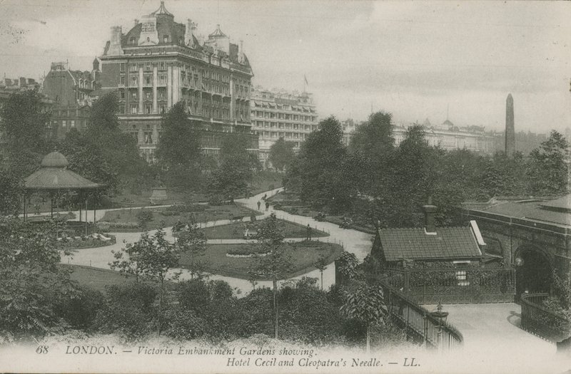 Jardins du Victoria Embankment, montrant l