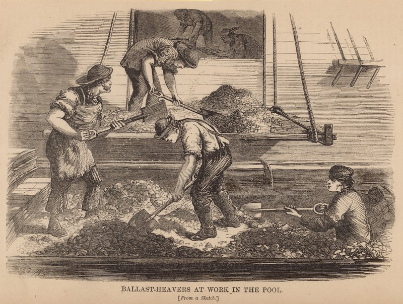 Déchargeurs de ballast au travail dans la piscine - English School