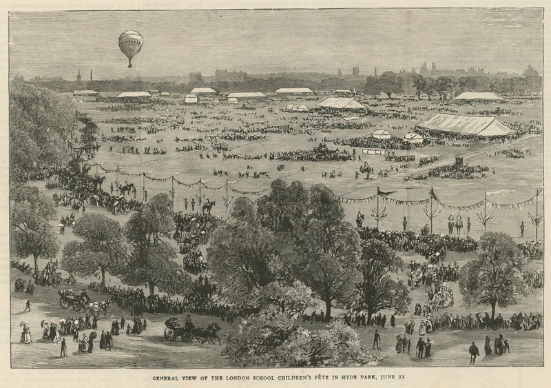 Vue générale de la fête des écoliers de Londres à Hyde Park - English School