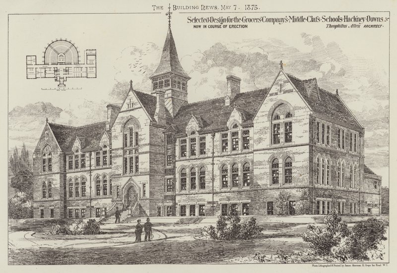 Conception sélectionnée pour les écoles de la classe moyenne de la Compagnie des épiciers, Hackney Downs, en cours de construction (gravure) - English School