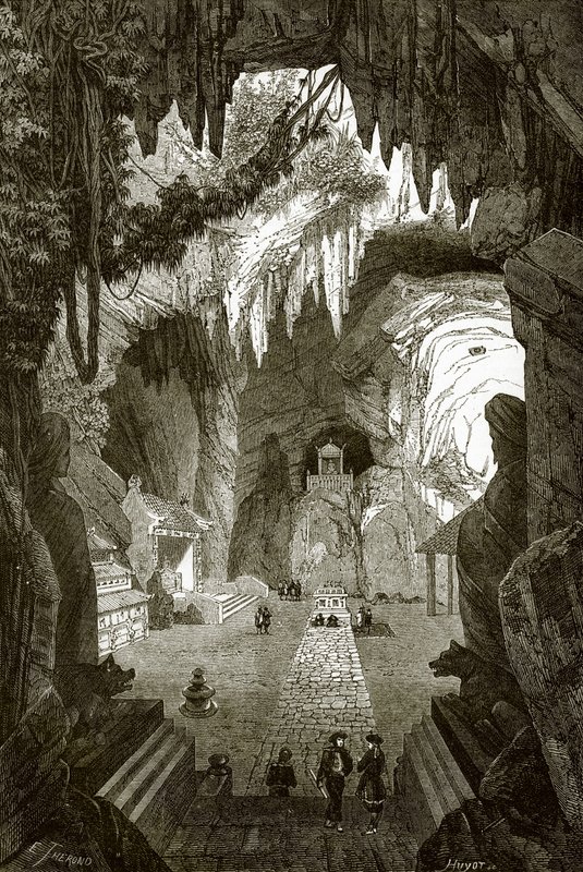 Temple bouddhiste souterrain dans les rochers de marbre près de Touraine, en Cochinchine - English School
