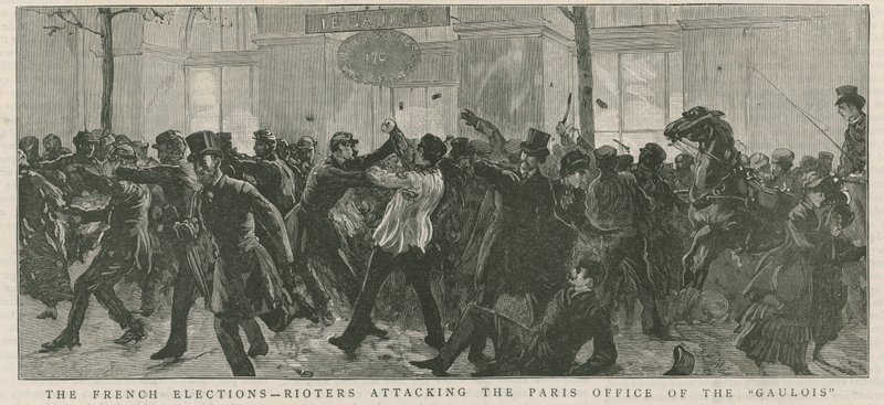 Les élections françaises - émeutiers attaquant le bureau parisien du Galois - English School
