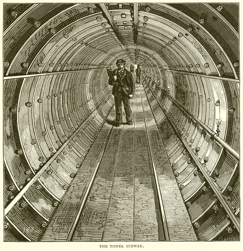 Le métro de la Tour - English School