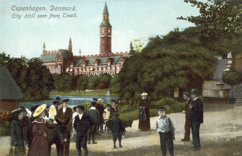 Copenhague, Danemark, Hôtel de ville, vu de Tivoli - European Photographer