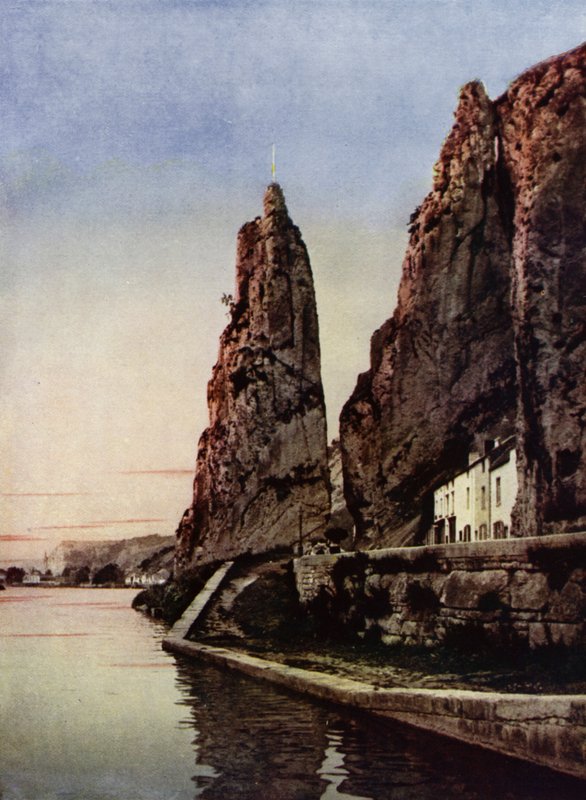 Rocher Bayard sur la Meuse - European Photographer