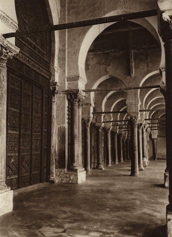Kairouan, vue partielle de la Grande Mosquée - European Photographer