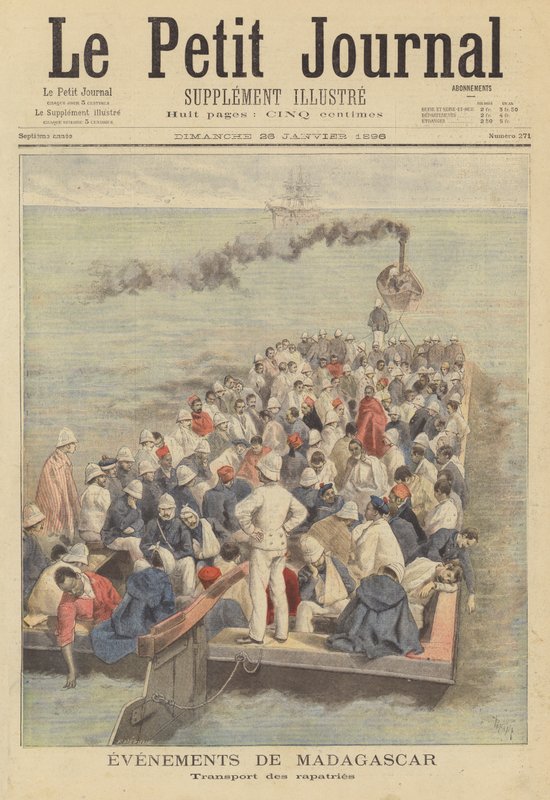 Un radeau transportant des soldats français rentrant de Madagascar - French School