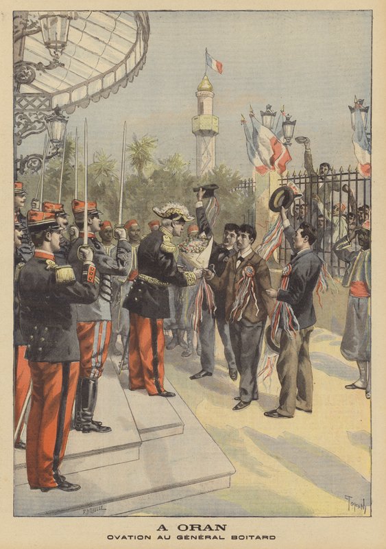 Ovation pour le général Boitard à Oran, Algérie - French School