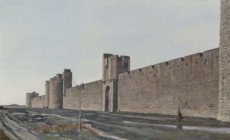 Aigues-Mortes, Vue extérieure des remparts, prise à l