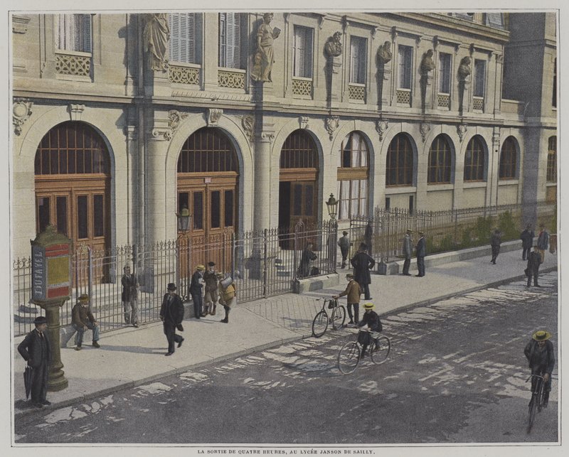 Fin de la journée scolaire à quatre heures, Lycée Janson de Sailly, Paris - French Photographer