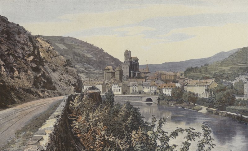 Estaing, Vue générale, prise en amont du Lot - French Photographer