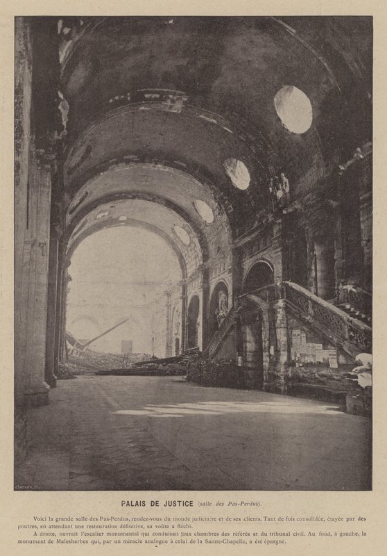 La Commune de Paris, Palais De Justice, salle des Pas-Perdus - French Photographer