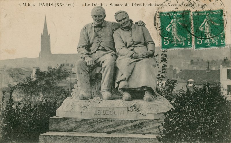 Le Déclin, statue dans le Square du Père Lachaise, Paris, par Clément Léopold Steiner - French Photographer