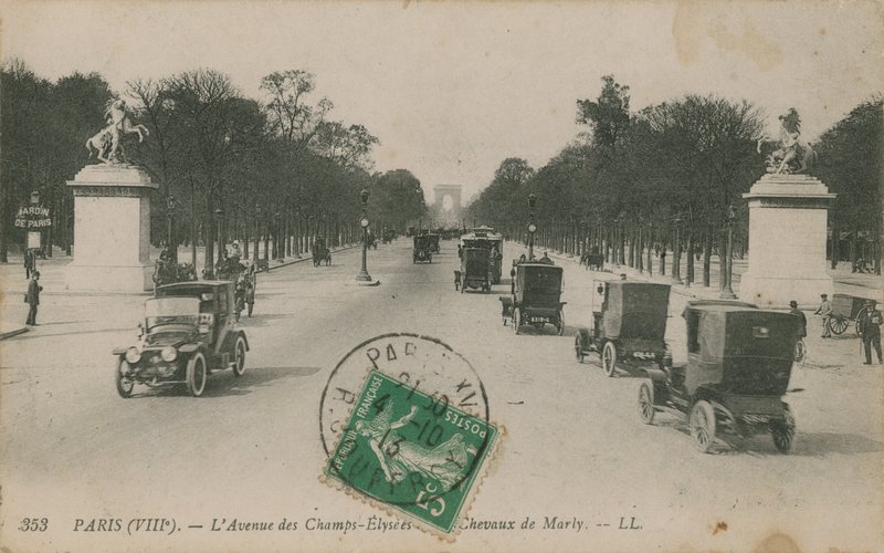 Paris - Avenue des Champs-Élysées - French Photographer