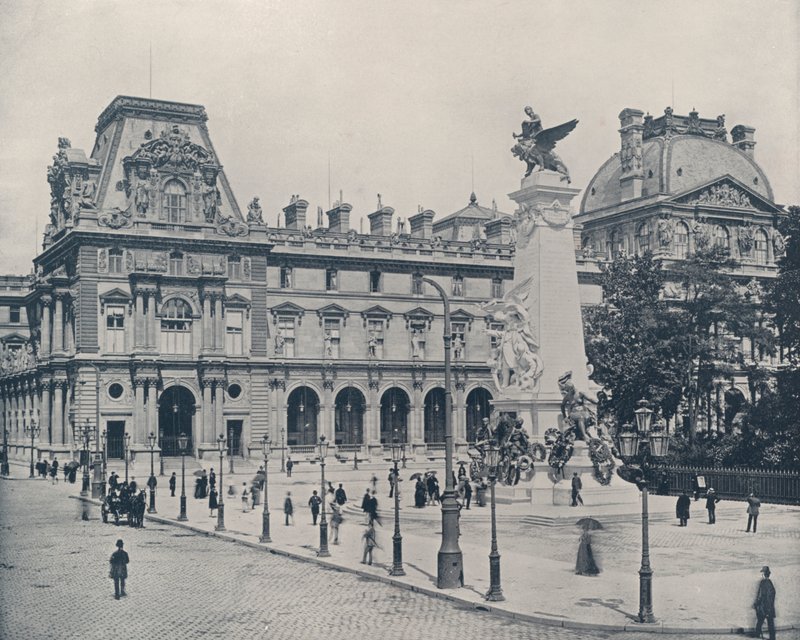 Paris : Monument de Gambetta dans la cour du Louvre - French Photographer