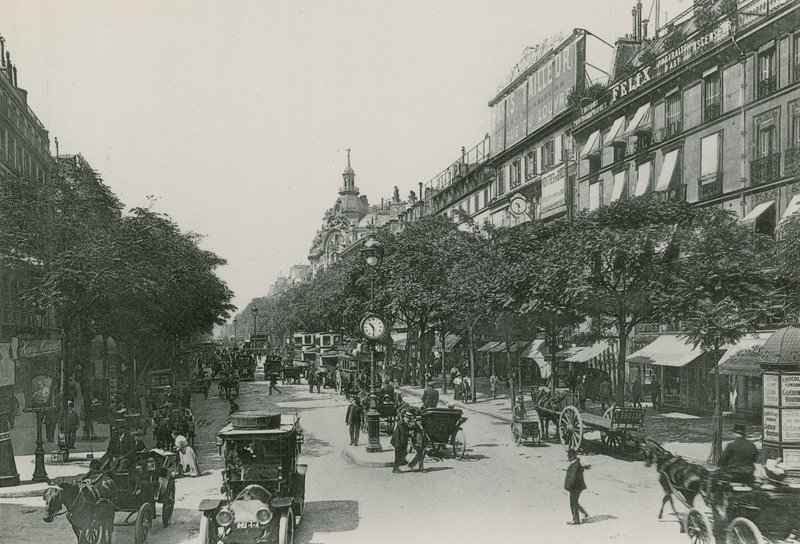 Perspective du Boulevard des Italiens (photogravure) - French Photographer