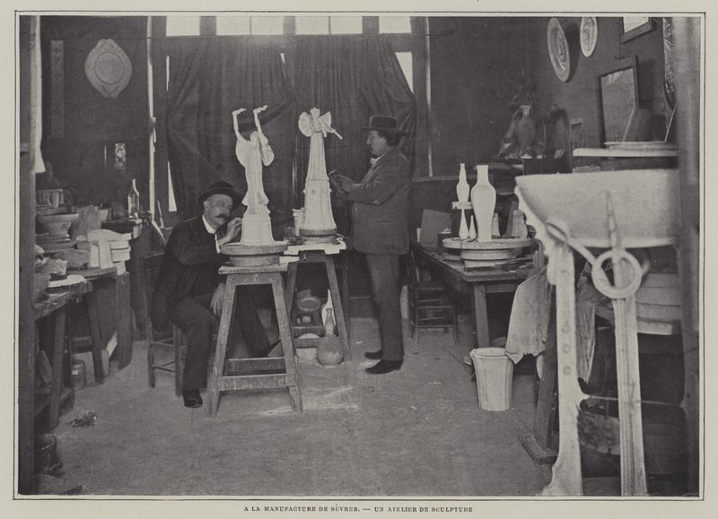 Atelier de sculpture à la manufacture de porcelaine de Sèvres, France - French Photographer