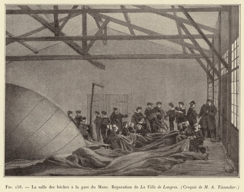 La salle des bâches à la gare du Mans, Réparation de La Ville de Langres - French School
