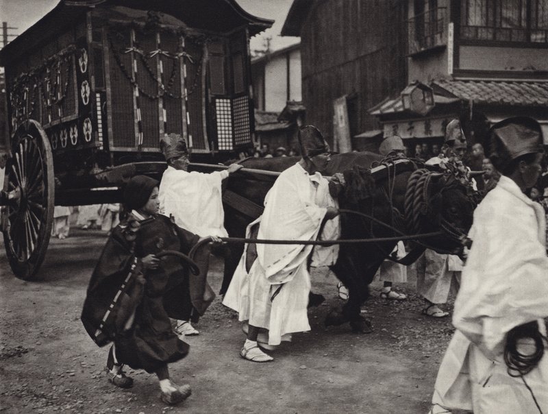 Le Japon dans les années 1920 : Funérailles shintoïstes d