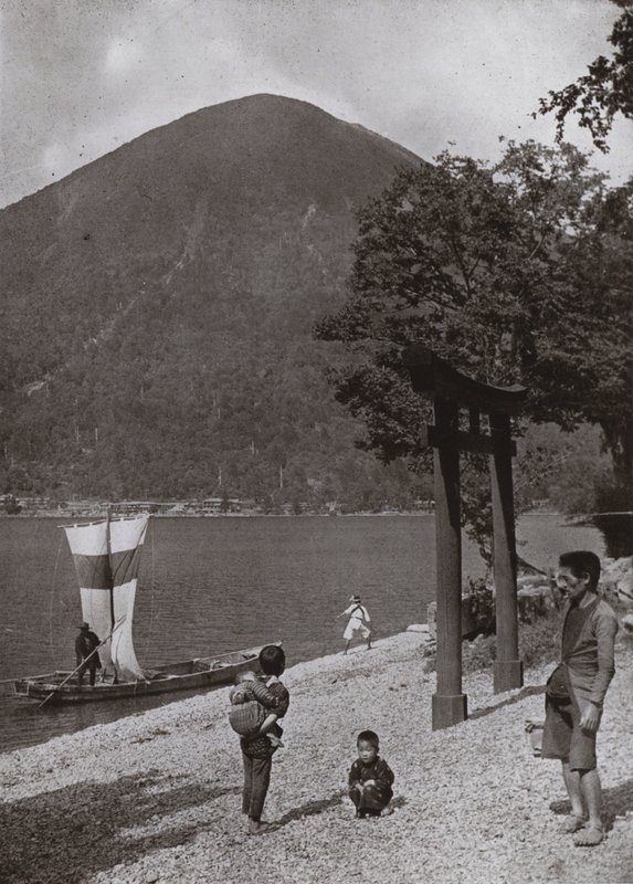 Nantai-zan et le lac Chuzenji - Herbert Ponting
