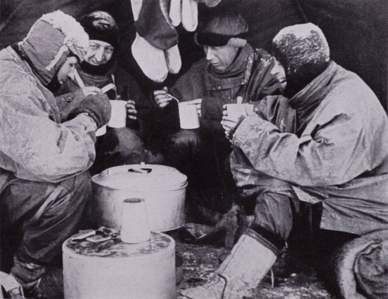 « Ce soir-là, ils ont eu le souper de Noël » - Herbert Ponting
