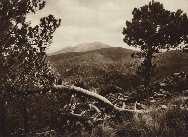 Mexique : El Ajusco, vu de San Miguel (photo n/b) - Hugo Brehme