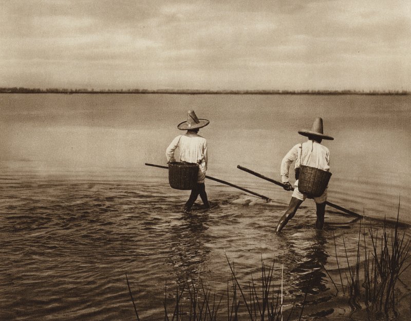 Mexique : Pêcheurs sur le lac Chapala (photo n/b) - Hugo Brehme