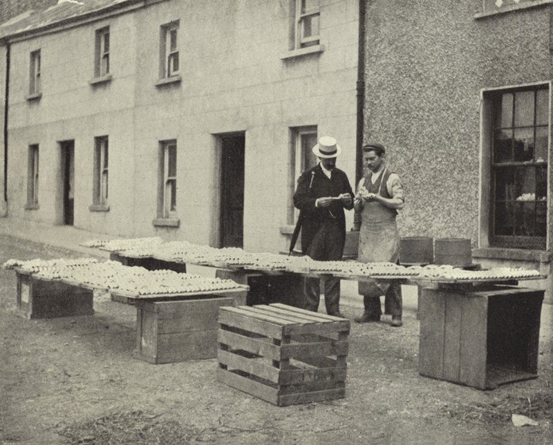 Fabrication de pipes en argile, Drogheda - Irish Photographer