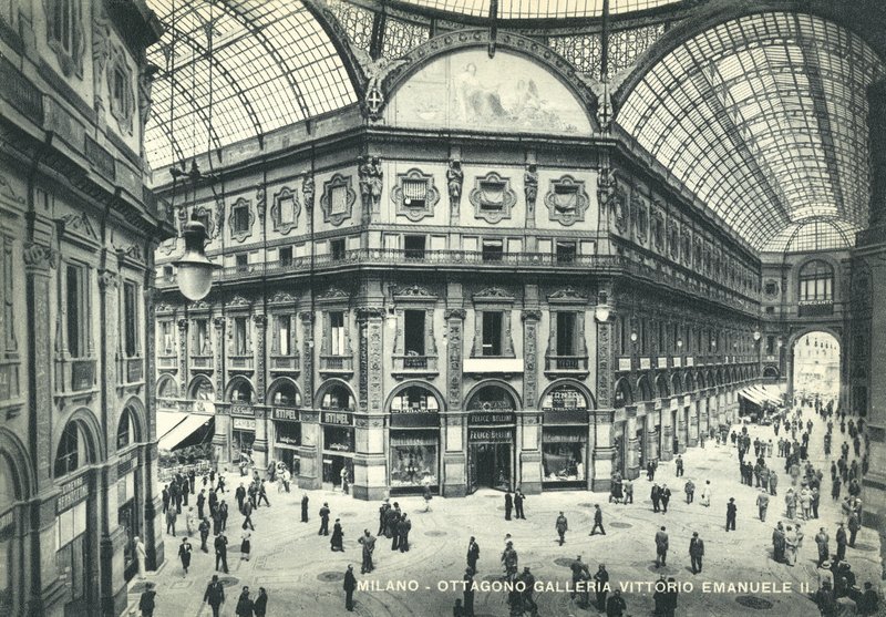 Milan, Italie, Galleria Vittorio Emanuele II - Italian Photographer