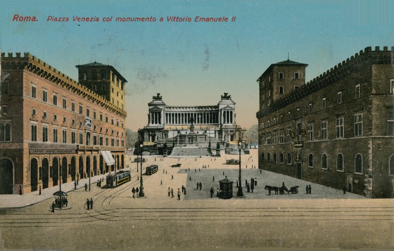 Piazza Venezia et monument au roi Victor Emmanuel II d