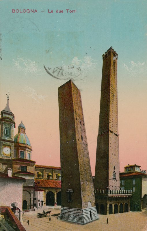 Les deux tours à Bologne, Italie - Italian Photographer