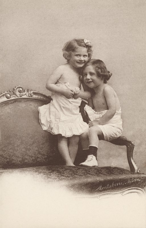 Deux enfants riant - Italian Photographer