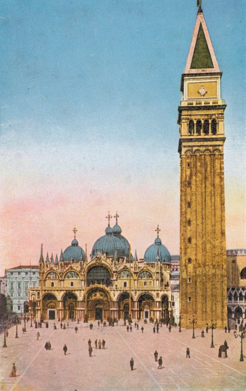 Venise : Place Saint-Marc et Campanile (photo en couleur) - Italian Photographer