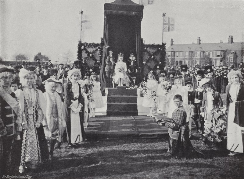 Festival du 1er mai de Knutsford, couronnement de la reine - J. Benjamin Stone