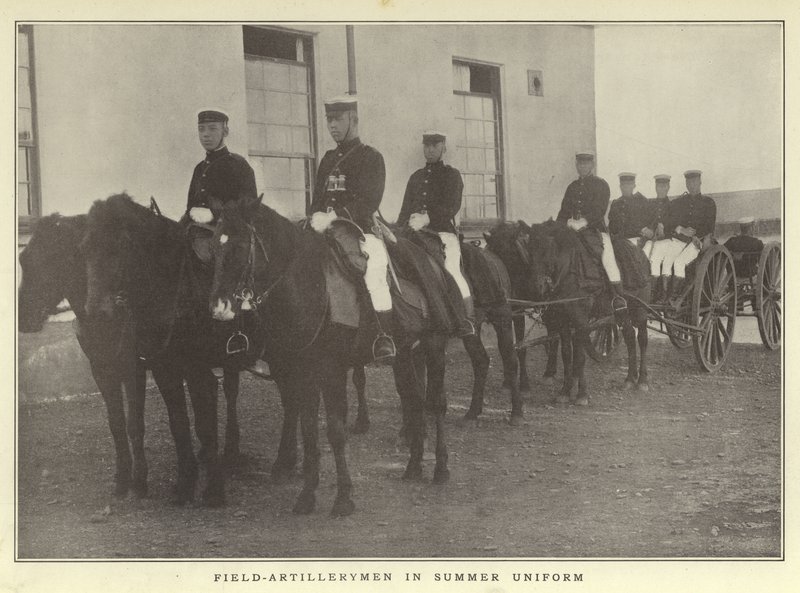 Artilleurs de campagne en uniforme d
