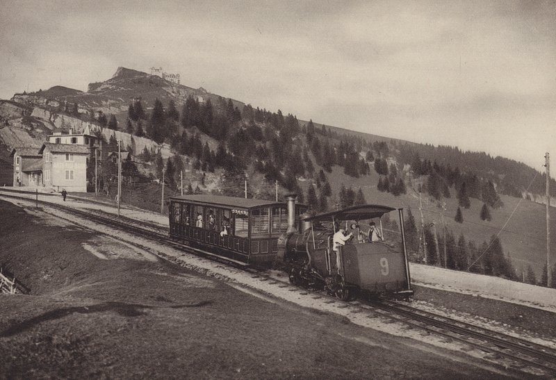 Vitznau Rigi Kulm, chemin de fer à crémaillère - Jean Gaberell