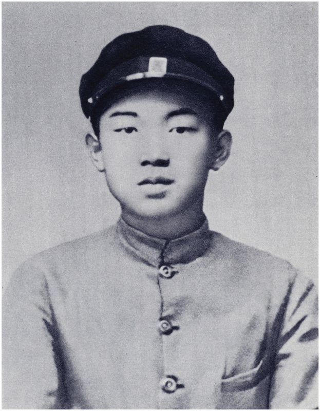 Camarade Kim Il-sung dans ses années scolaires - Korean Photographer