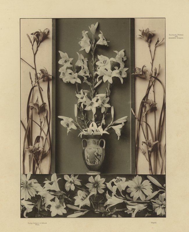 Un des Festons und Decorative Gruppen de Martin Gerlach - Martin senior Gerlach