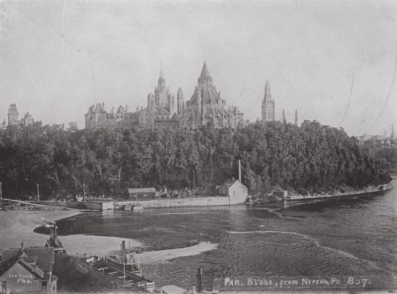 Les bâtiments du Parlement, Ottawa, depuis Nepean Point - Photographer Canadian