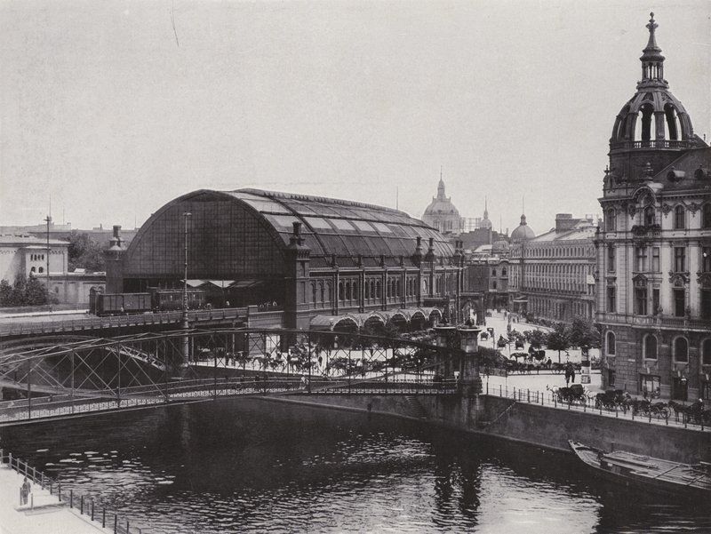 Gare de la rue Friedrich - Photographer German