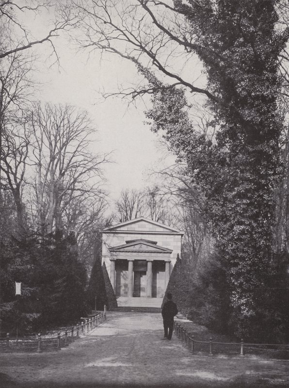 Charlottenburg, Mausolée, Extérieur - Photographer German