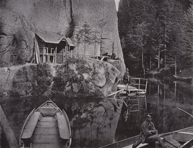 Edmundsklamm, station de bateaux avant - Photographer German