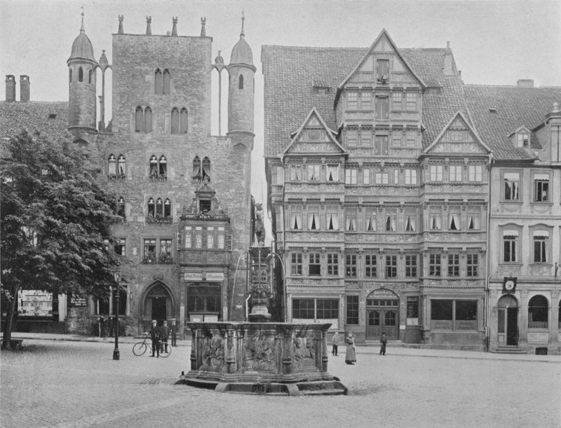 Marktplatz Mit Tempelherrenhaus und Wedekind