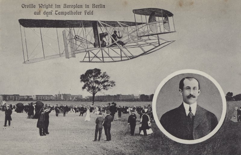 Orville Wright survolant l