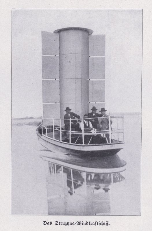 Struzyna, bateau à voile utilisant un rotor Flettner - Photographer German