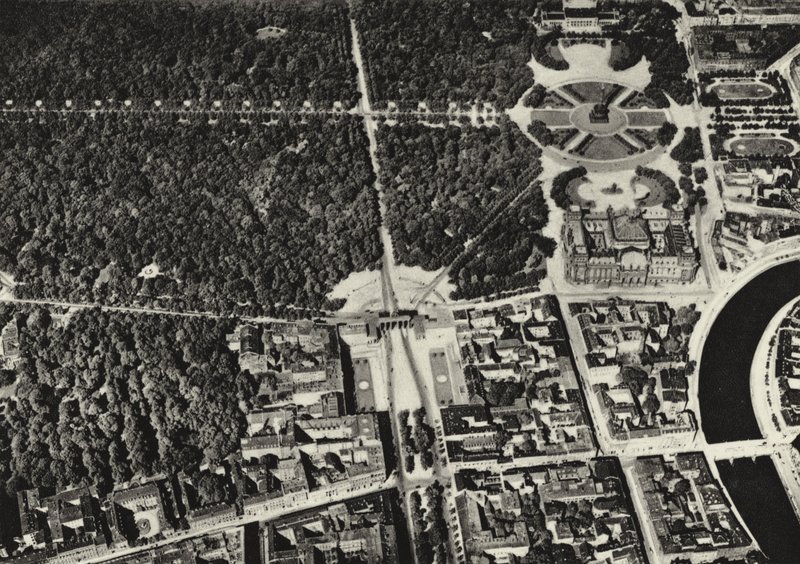 Berlin : Porte de Brandebourg vue d